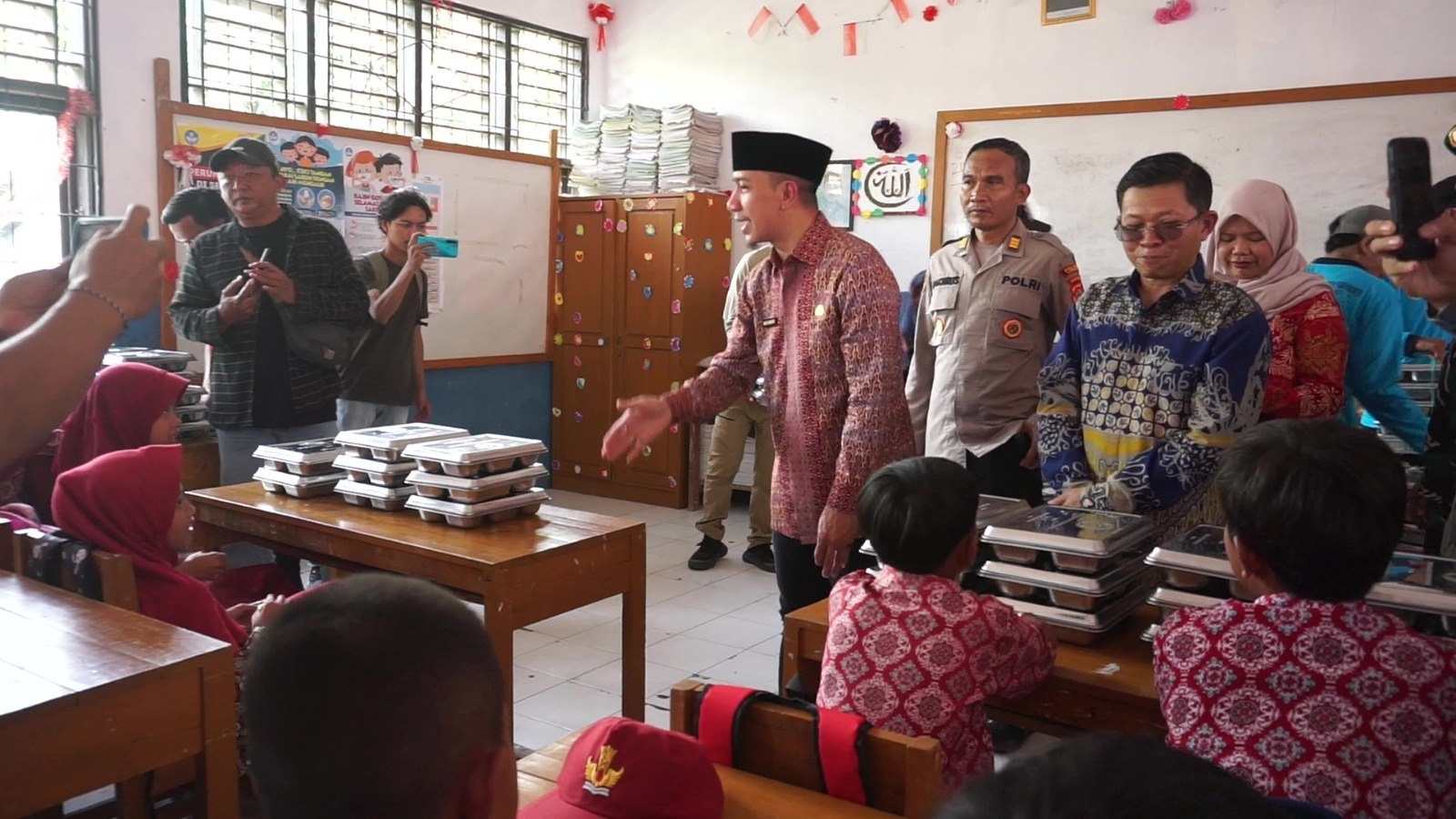 Cipta Perdana Lancar Luncurkan Rantang SUS 304 untuk Program Makan Bergizi Gratis