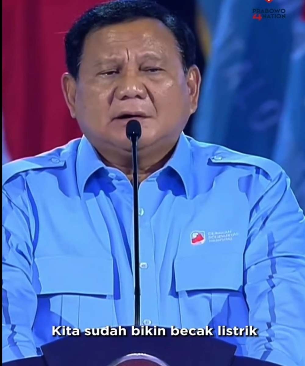 REVOLUSI RODA TIGA! Dari Kantong Pribadi, Presiden Prabowo Kirim Ratusan Becak Listrik 'Made in Pindad' untuk Pahlawan Jalanan
