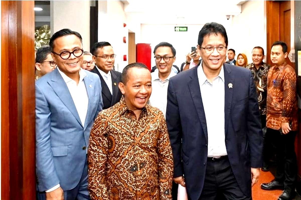 SALAH DATA GAS LPG: Menkeu Purbaya Ikut Keputusan Bahlil, Selamatkah Pasokan Nataru?