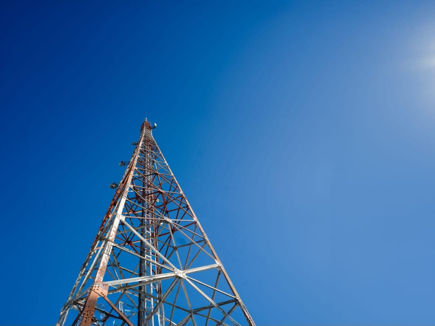 Alvolusi5G Indosat Perkuat Konektivitas Jakarta Raya Saat Nataru