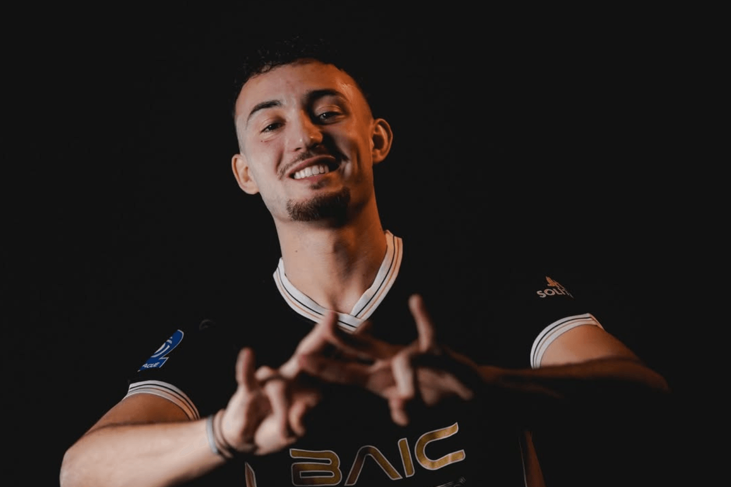 Ivar Jenner Resmi Berseragam Dewa United hingga Akhir Musim