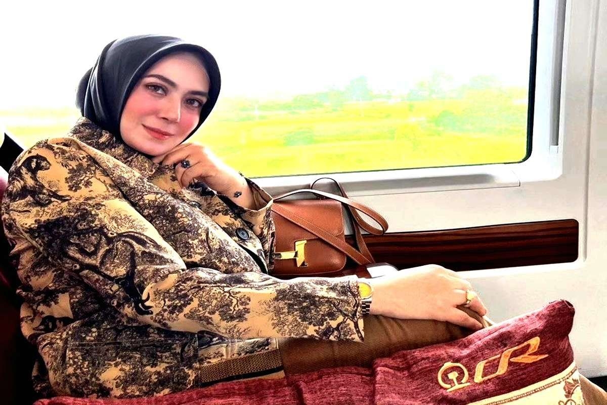 Bukan Orang Sembarangan! Ternyata Ini Sosok Vie Shantie Khan, Perempuan Malaysia yang Disebut Jadi Istri Baru Mualem